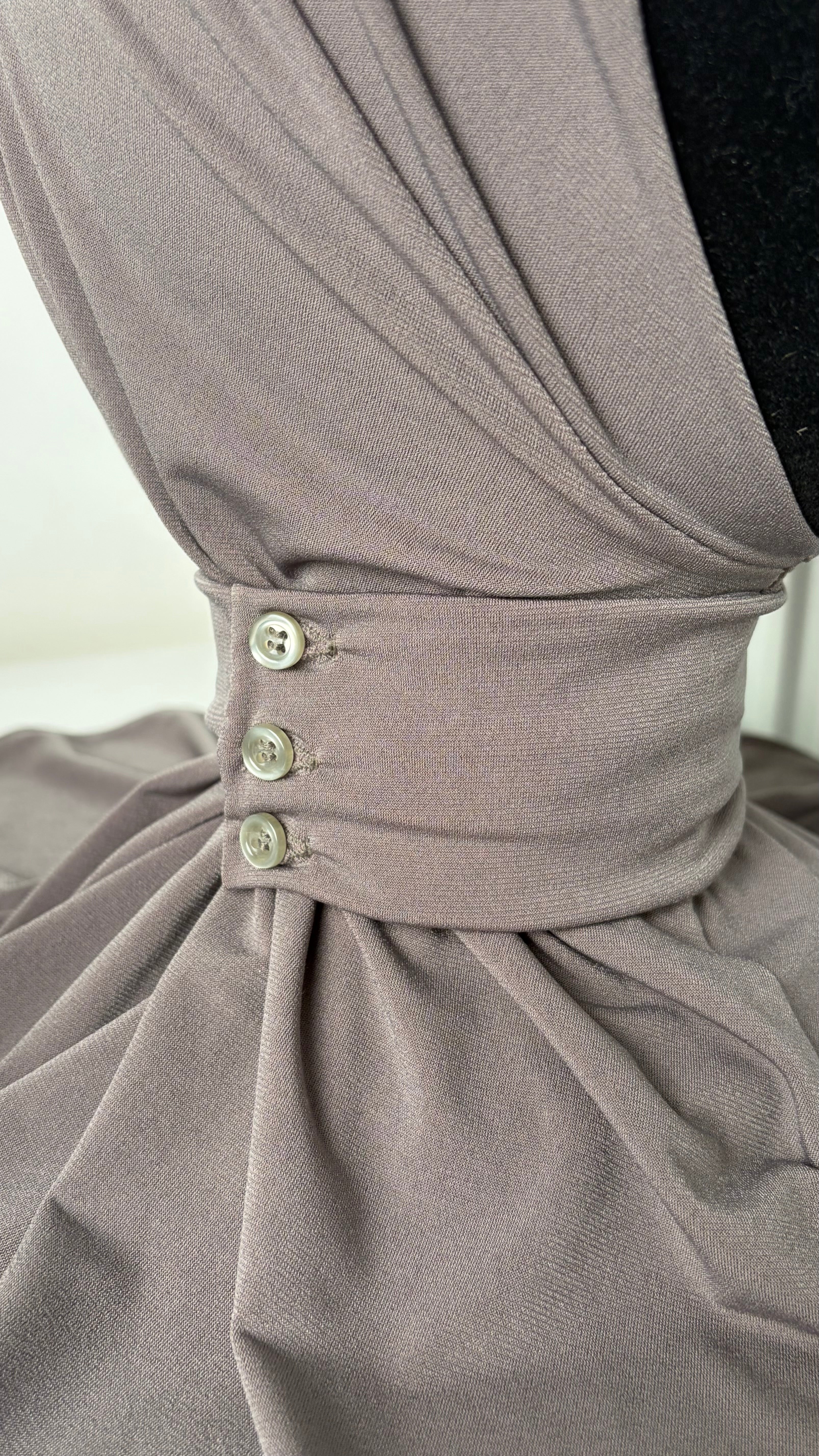 Cagoule Hijab à Enfiler avec Attache Boutonnée