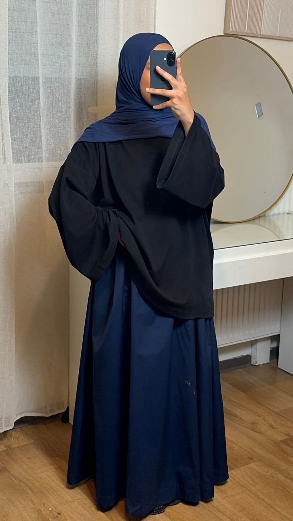 Détail de la jupe longue trapèze en coton doublée – Yuméa