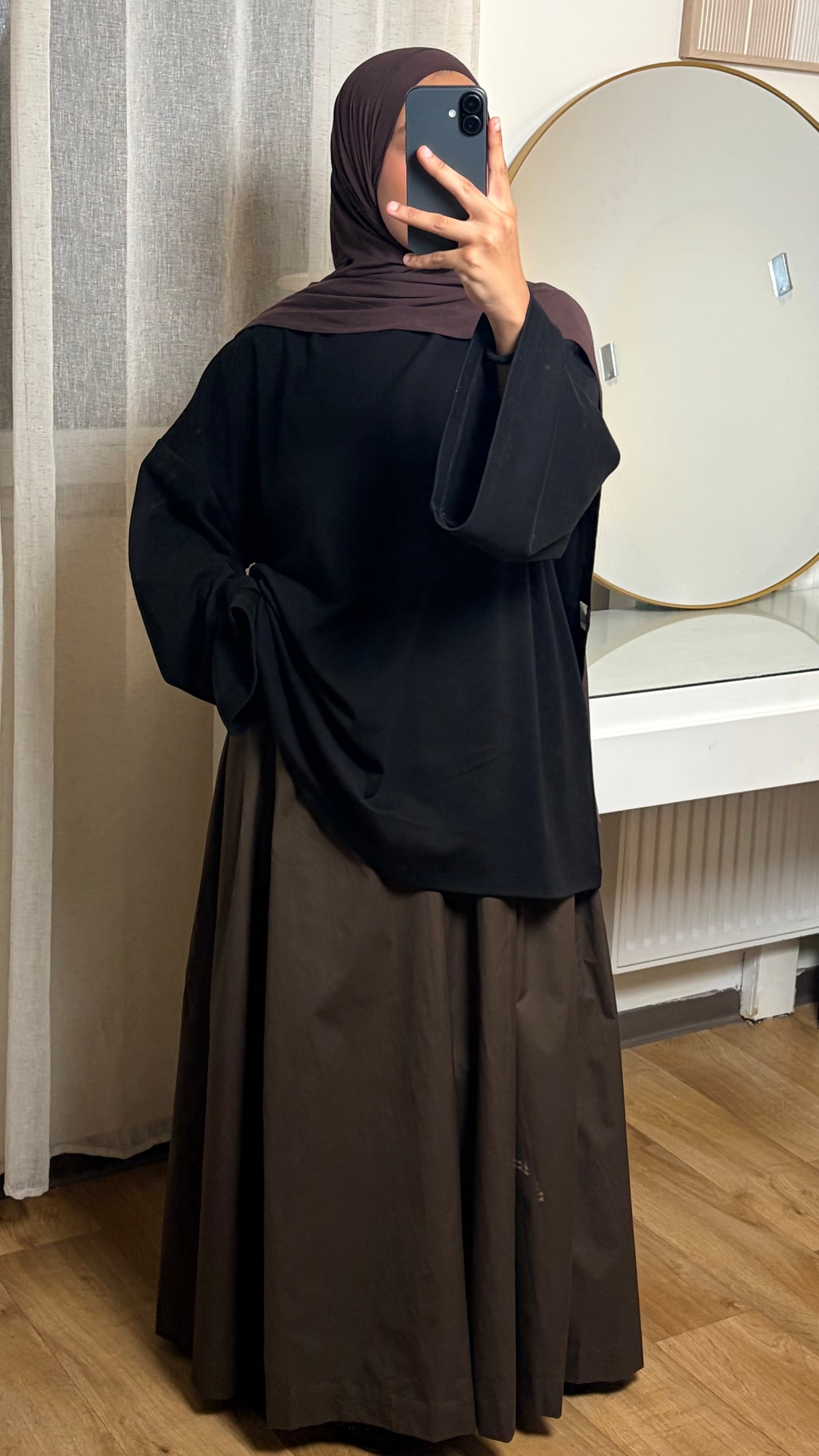 Jupe longue trapèze en coton marron, doublée et à poches – Yuméa