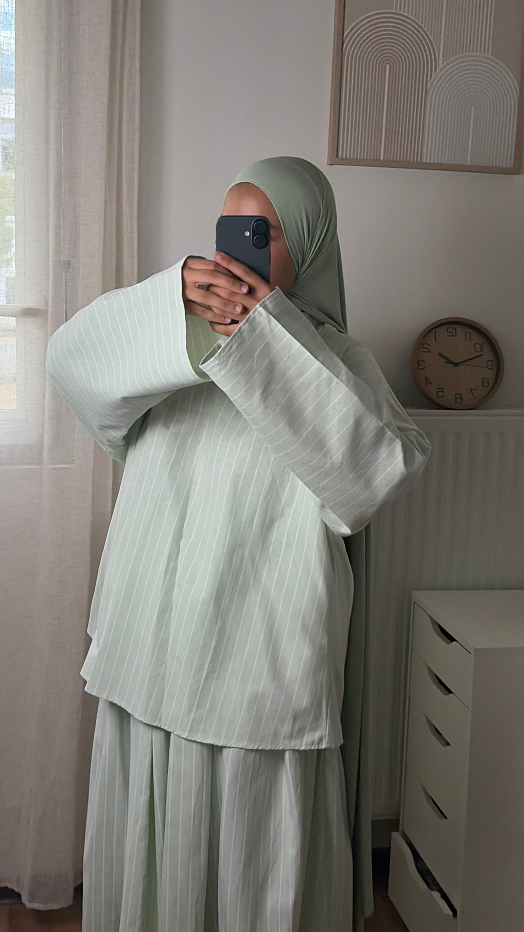 Ensemble Tunique et Jupe Longue à Fines Rayures