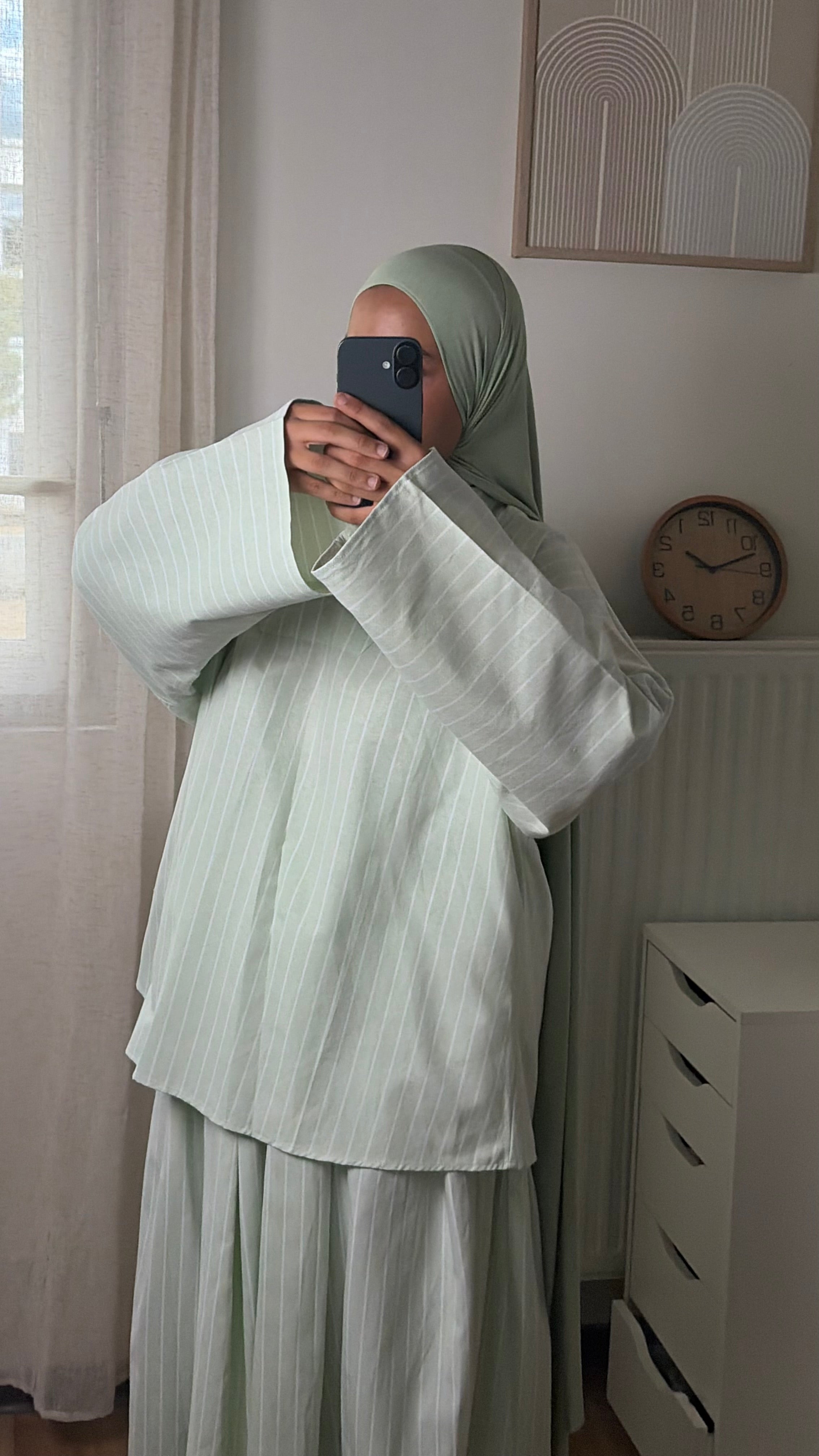 Ensemble Tunique et Jupe Longue à Fines Rayures