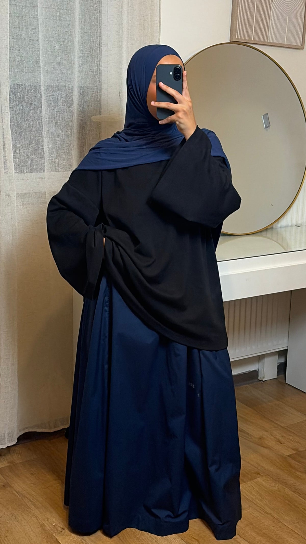 Jupe longue trapèze en coton bleu marine, doublée et à poches – Yuméa